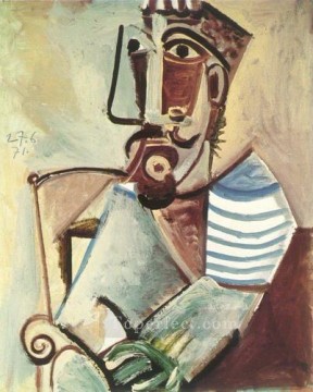 portrait of a seated man holding a hat Painting - Bust of a seated man 1971 Pablo Picasso
